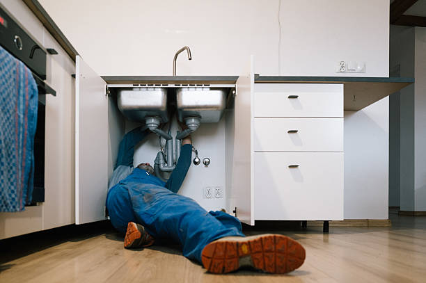 Professional Leak Detection technician working in Jewett City, CT